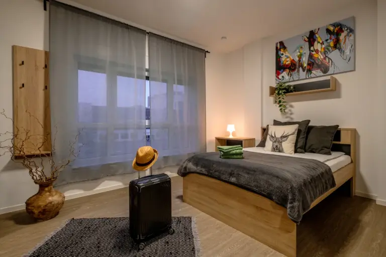 Muster - Die Apartments sind ohne zusätzliche Deko-Kissen.